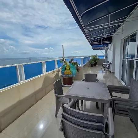 Penthouse Duplex Vista 360 Piso 23 * Cartagena